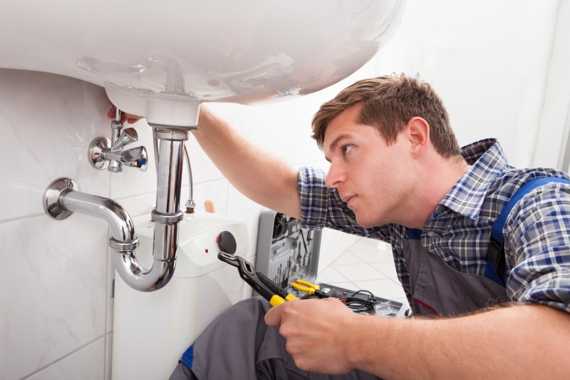 24/7 emergency plumber in Swiss Cottage